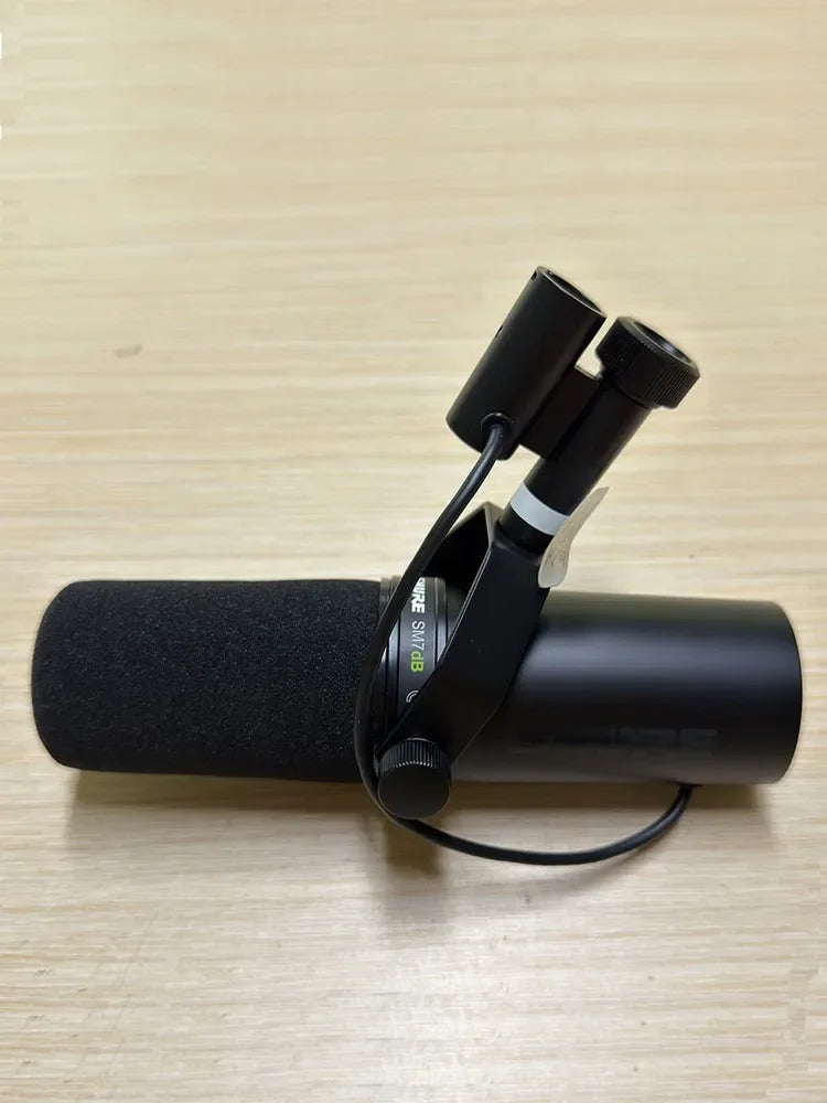 Shure SM7dB 7DB professional podcast microphone, built-in+28dB preamplifier, with optional frequency response dynamic microphone