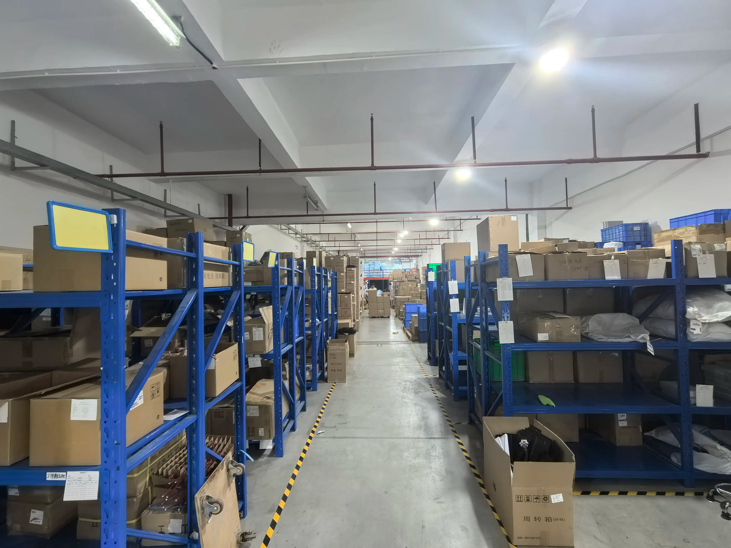 LANLIPU 16inch Portable Monitor 120HZ 1200P 16:10 100%sRGB HDR 400Cd/m² Game Display For Laptop Macbook Phone Switch Xbox PS4/5