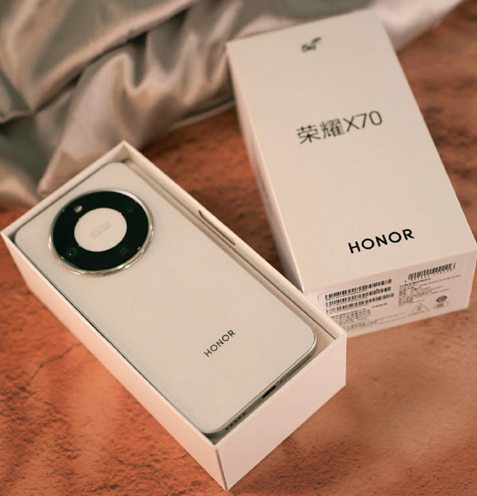 Original HONOR X70 5G Mobile Phone 6.79 Inches AMOLED Display Snapdragon 6 Gen 4 Battery 8300mAh Google Play Smartphone